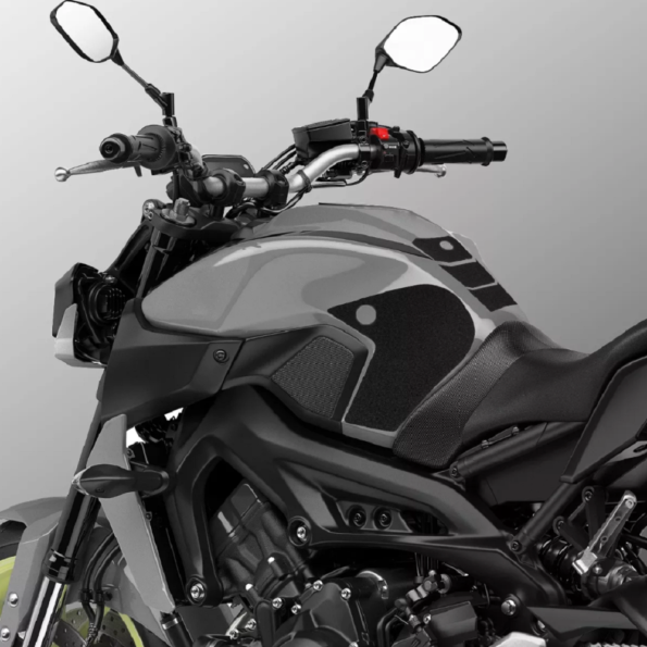 yamaha_mt09_autokollita_ntepozitou